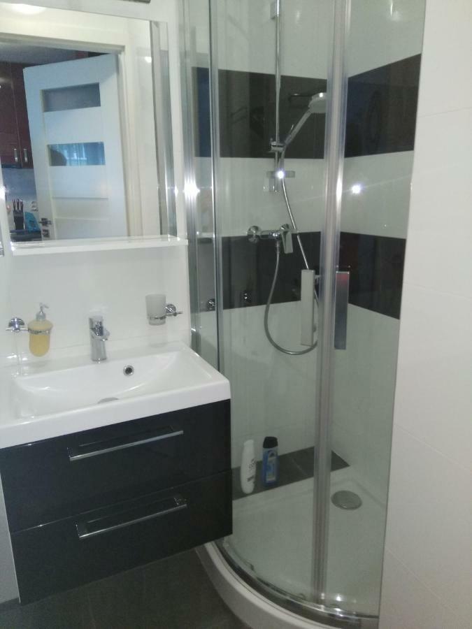 Cherry Apartament W Scislym Centrum Apartment Warsawa Bagian luar foto