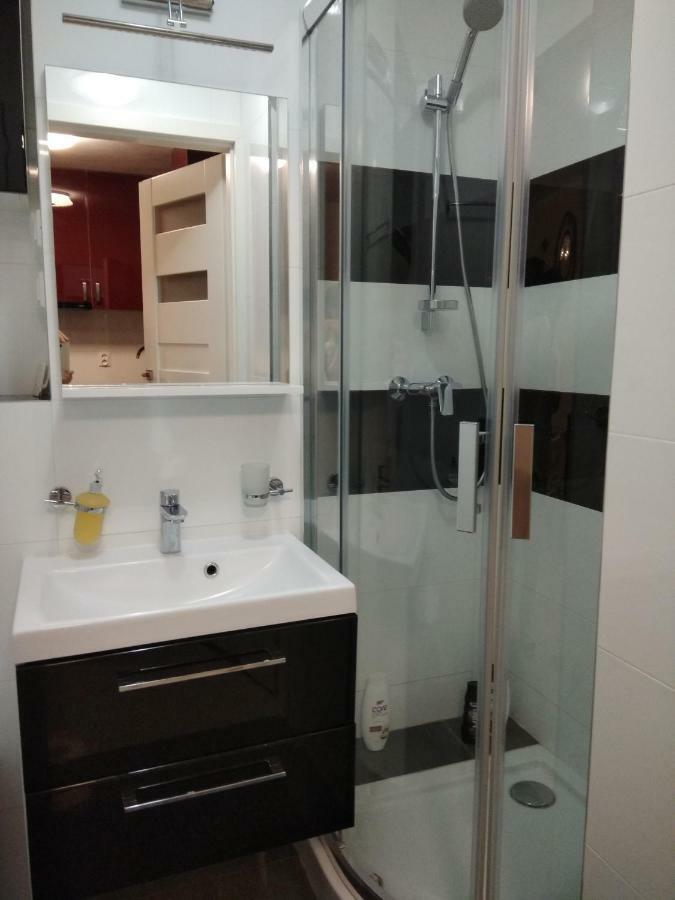Cherry Apartament W Scislym Centrum Apartment Warsawa Bagian luar foto