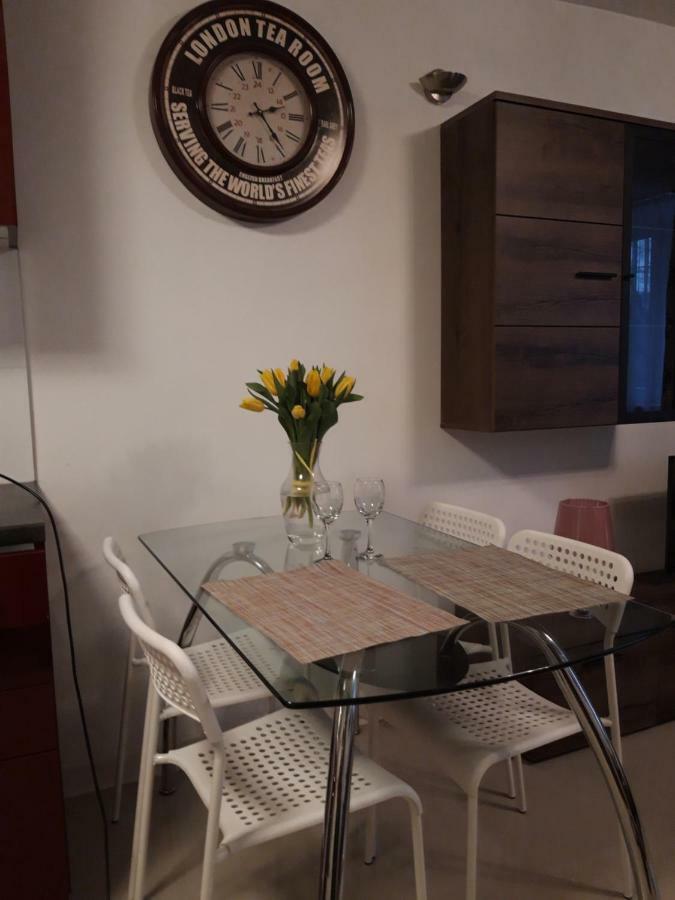 Cherry Apartament W Scislym Centrum Apartment Warsawa Bagian luar foto